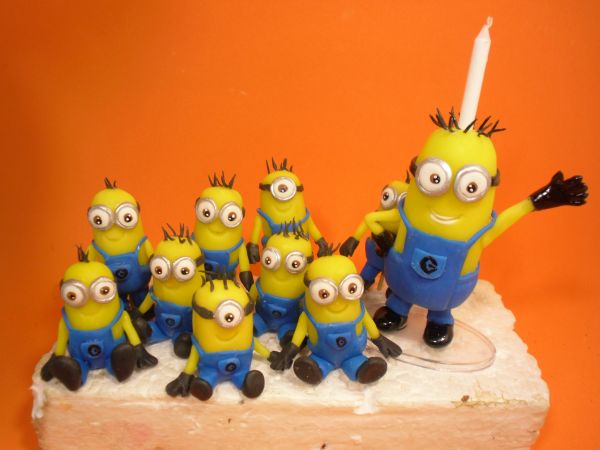 Minions com vela